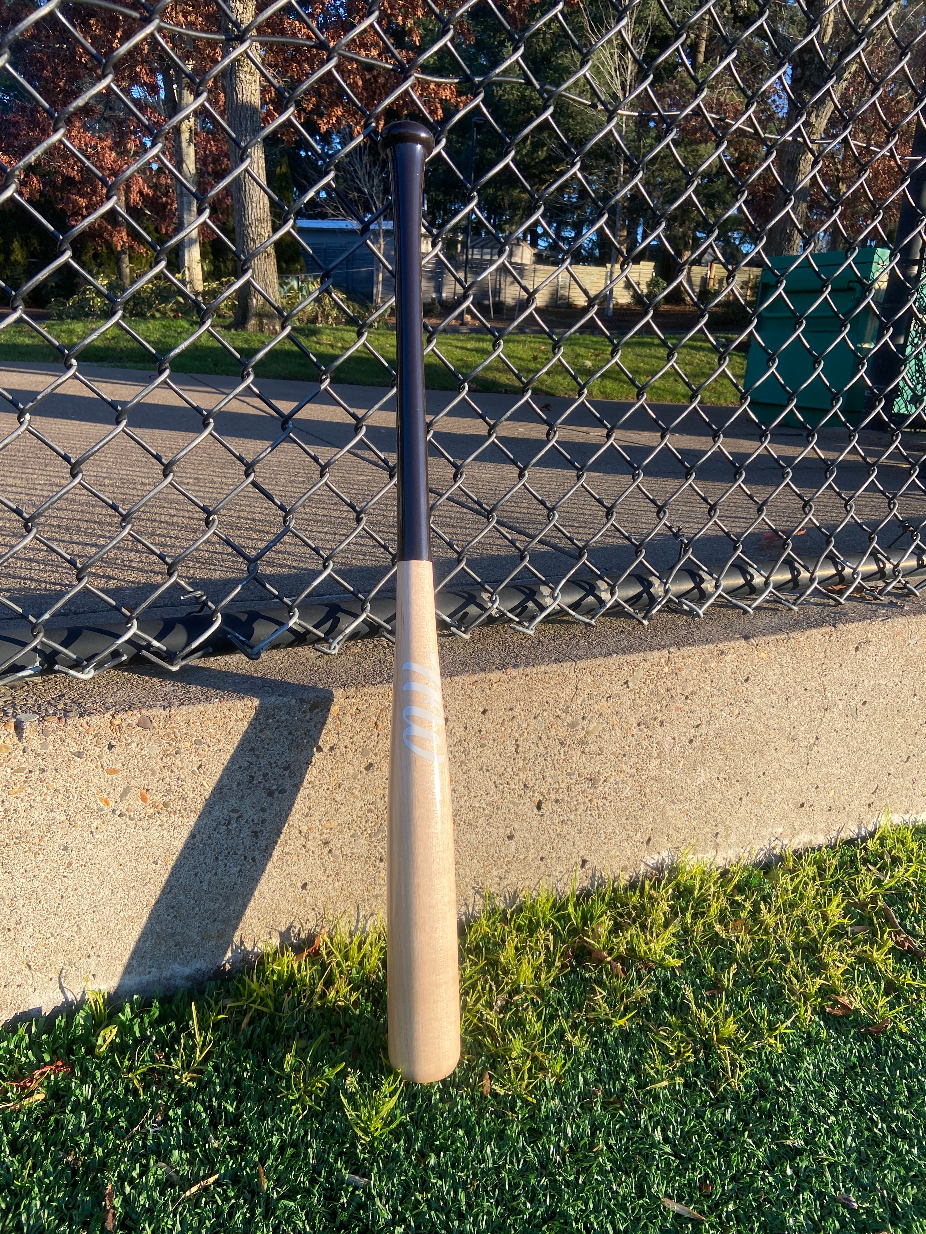 NW1 BASEBALL BAT - Wood/Deep Brown 50/50