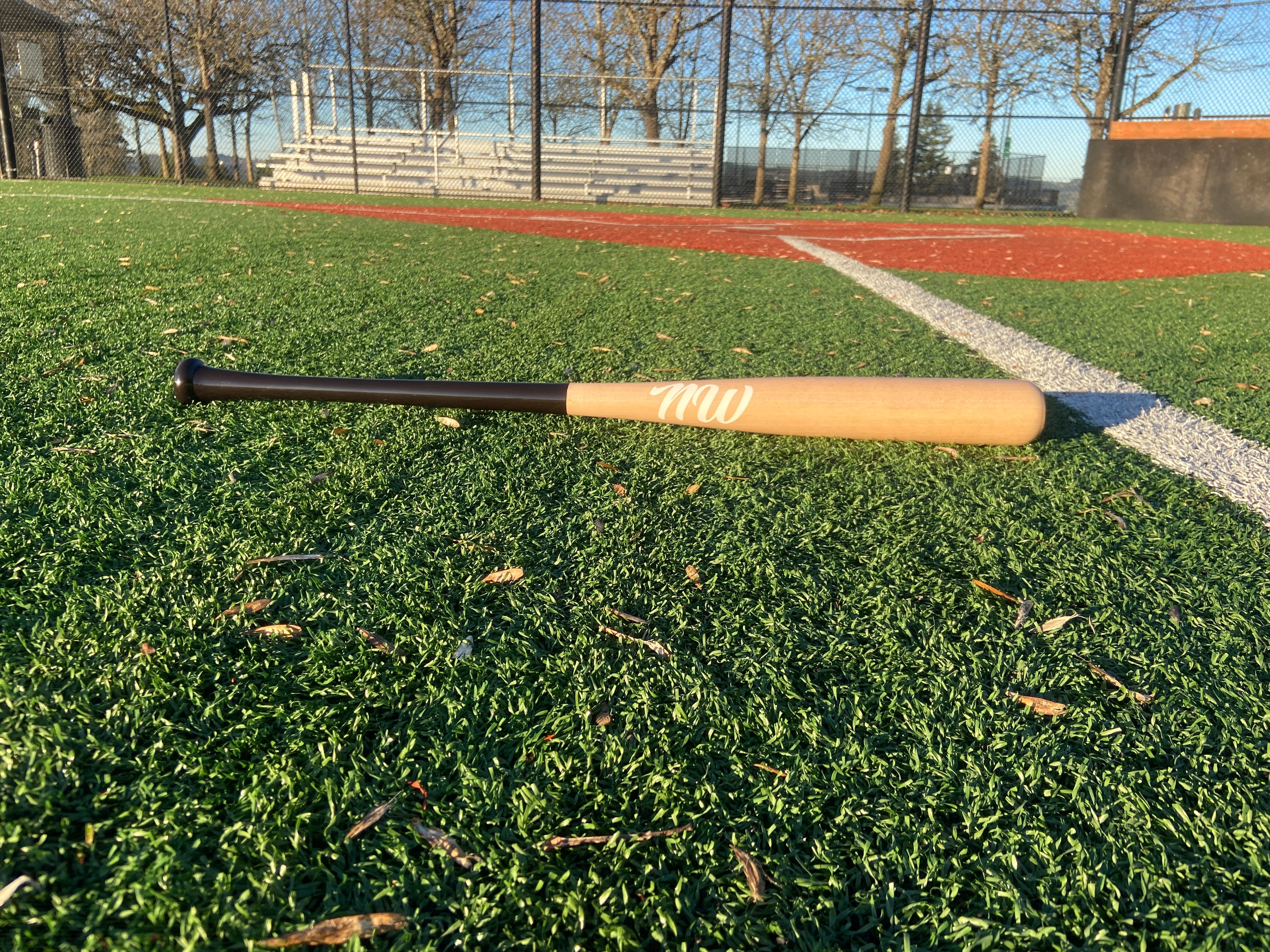 NW1 BASEBALL BAT - Wood/Deep Brown 50/50